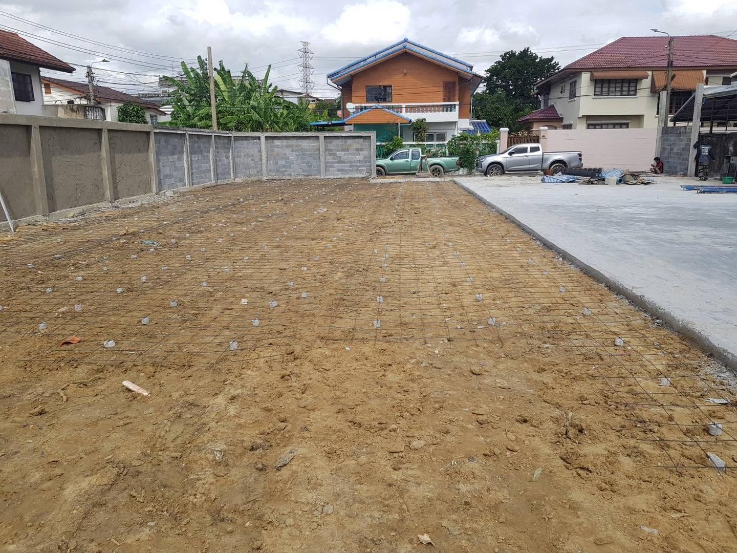 ผลงานเทพื้นคอนกรีต โชครุ่งเรืองคอนกรีต